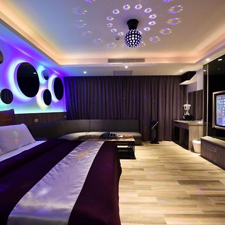 Meng Siang Motel Pingzhen Exterior foto